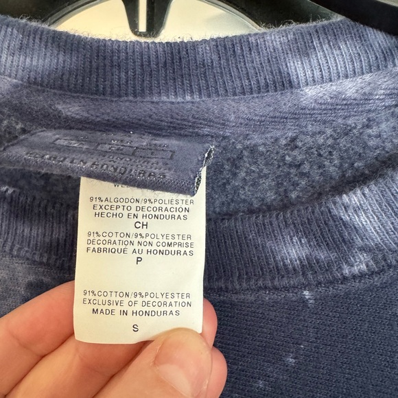 Champion Sweatshirt - Picture 10 of 10